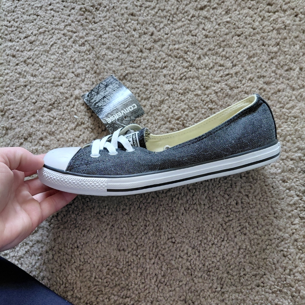 Converse Low Top Sneakers - Picture 2 of 2